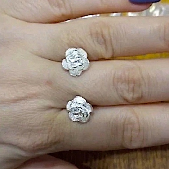 Sterling Silver Flower Earrings - Picture 3 of 3